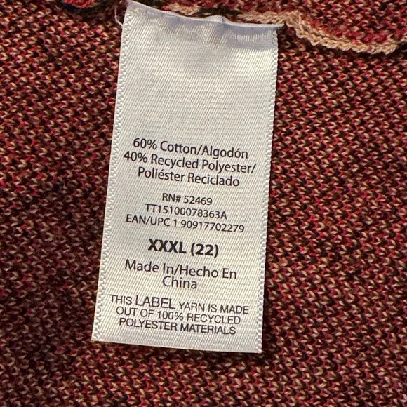 Leopard print sweater featuring a red heart 
Plus size XXXL/22 - Picture 5 of 6